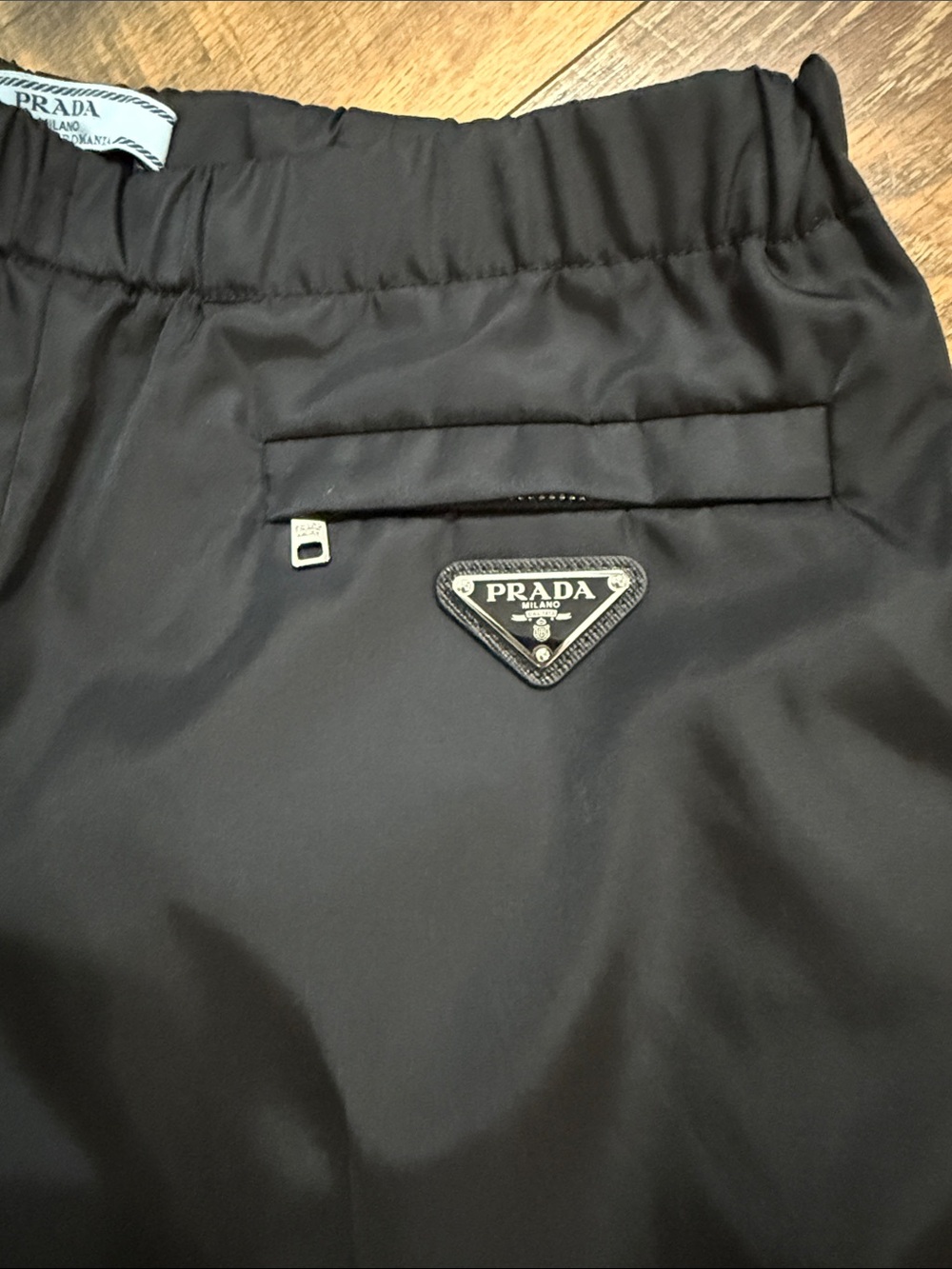 Prada Re-Nylon Black Jogger Pants Triangle Logo Size IT 42 Authentic - Picture 6 of 15